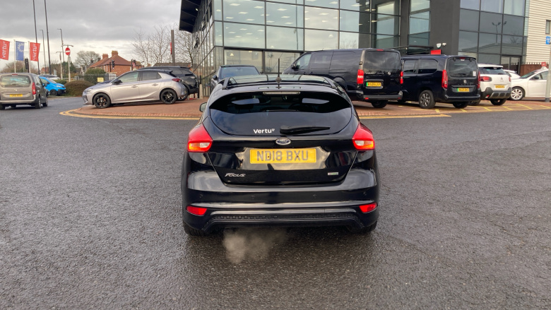 Ford Focus 1.0 EcoBoost 140 ST-Line Navigation 5dr Petrol Hatchback